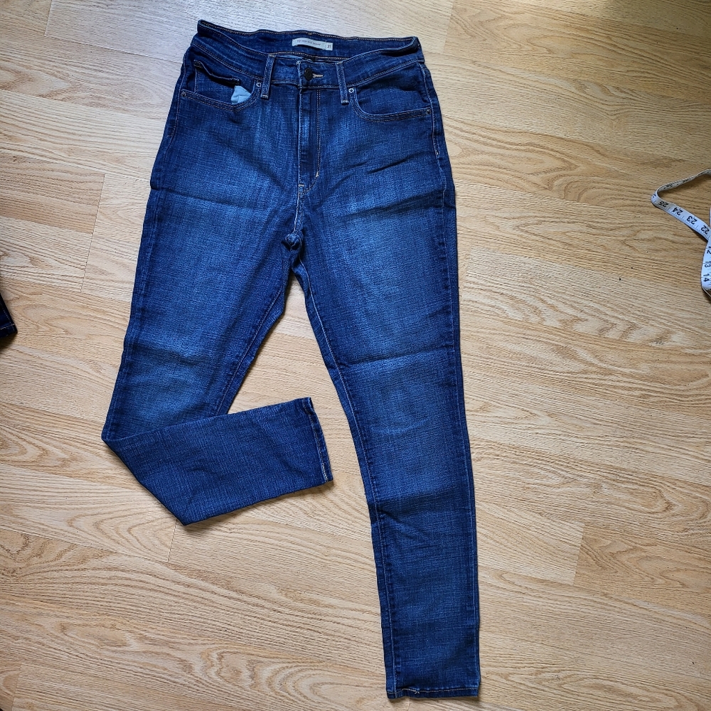 Levi's 721 High Rise Skinny sz 31